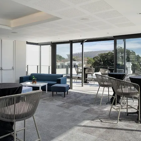 Protea Hotel By Marriott Cape Town Waterfront Breakwater Lodge-3